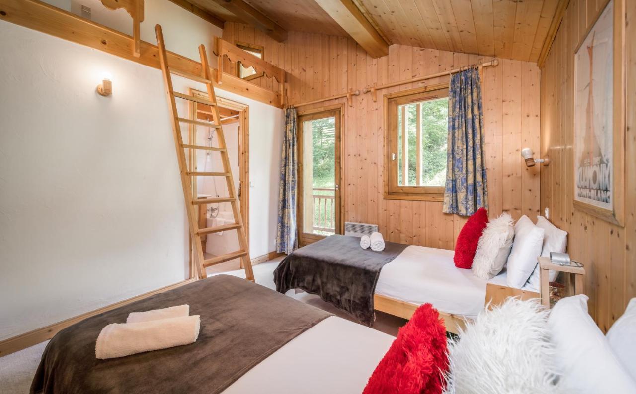 Chalet Himalaya , 10 Person Chalet With 5 Ensuite Bedrooms And Outdoor Jacuzzi In Meribel Centre Экстерьер фото